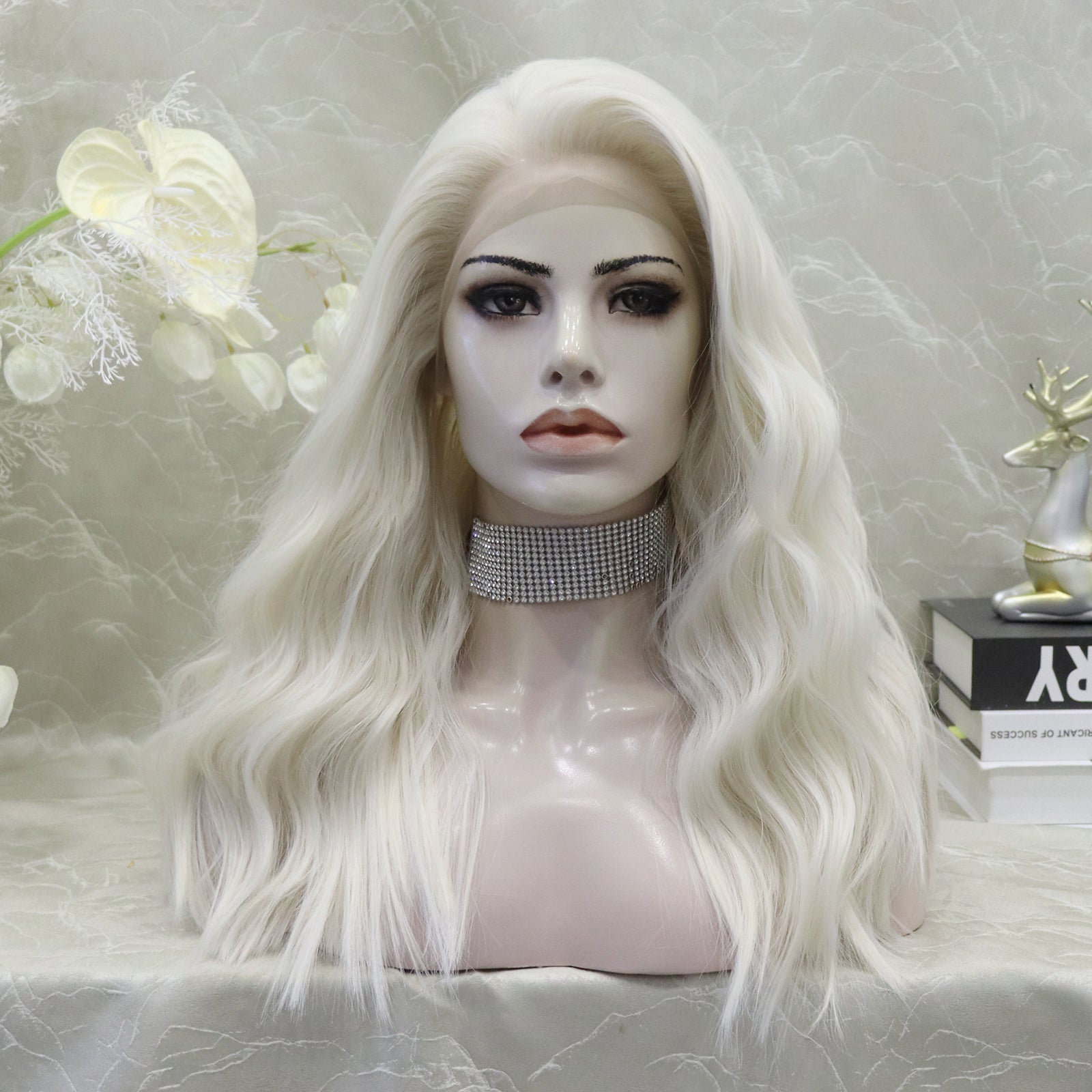 ❄️ Marleen 24” WHITE LACE FRONT CELEB Wig❄️ *NWT* White Wig Natural Wavy Lace Synthetic Lace Front Wig  main image 2